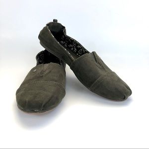 Madlow slip on loafers flats size 8 charcoal grey